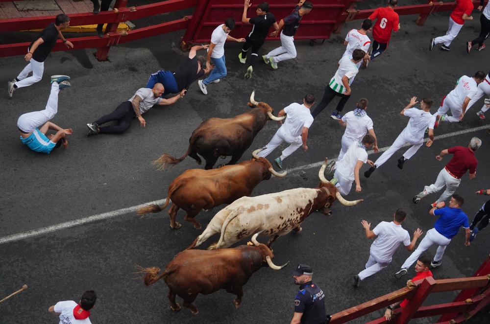 Imagen Casi 28 kilómetros por hora marcan el ritmo del cuarto encierro de San Sebastián de los Reyes, los encierros de Madrid
