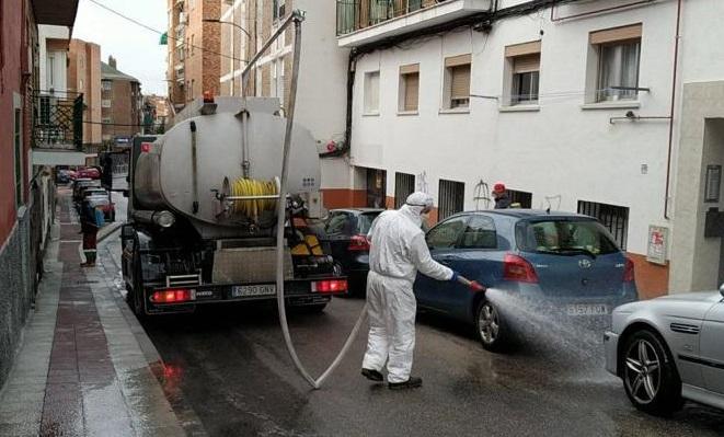Imagen El Ayuntamiento amplía su plan de desinfección de la ciudad incorporando más medios de limpieza