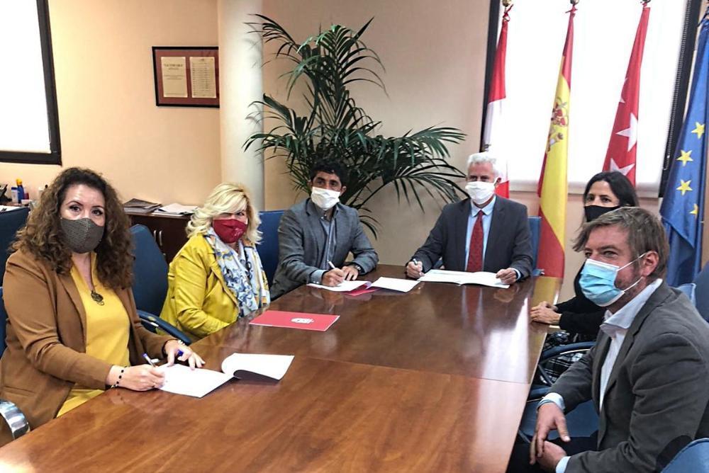 Imagen El Gobierno municipal y ACENOMA solicitan a la Comunidad el informe del que dependen las ayudas a autónomos y PYMES