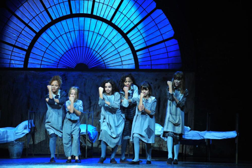 ‘Annie: el musical’, ganadora de 7 premios Tony awards y 3 Grammy