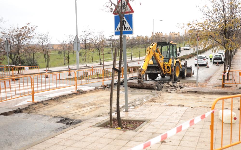Obras en un reductor de velocidad de la fase anterior