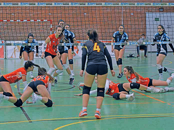 Imagen El Club Voleibol Sanse ha empezado su 31ª temporada con gran ilusión y fuerzas renovadas