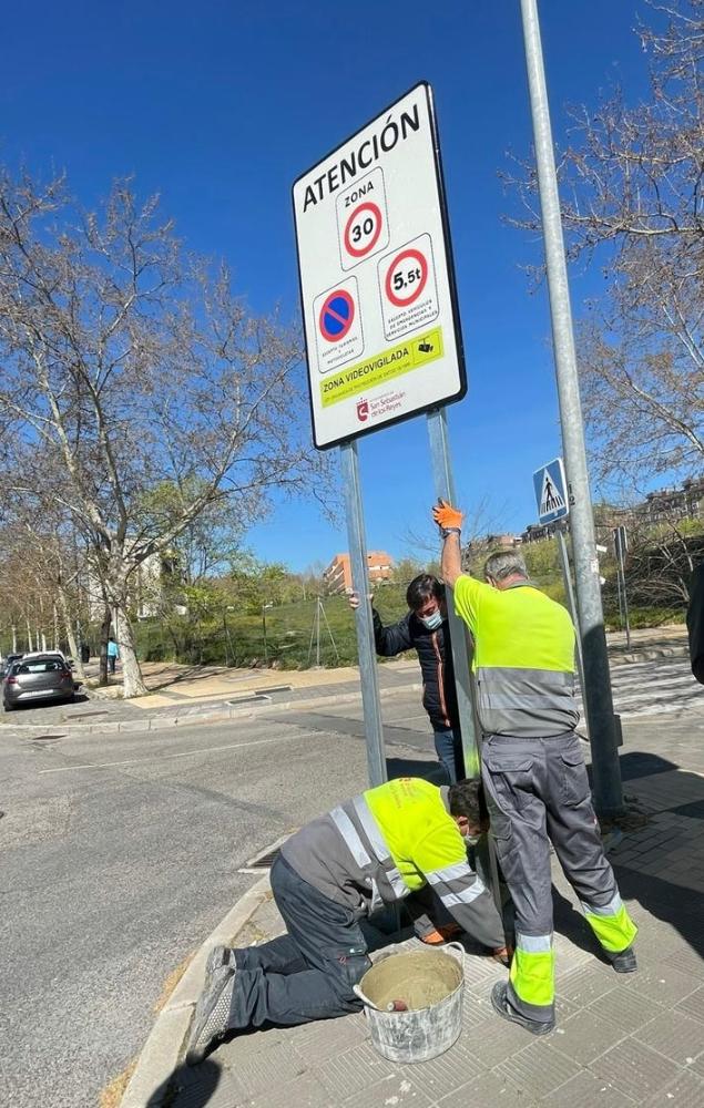 Imagen El Gobierno municipal avanza a los vecinos de Moscatelares los planes de infraestructuras y actuaciones para el barrio