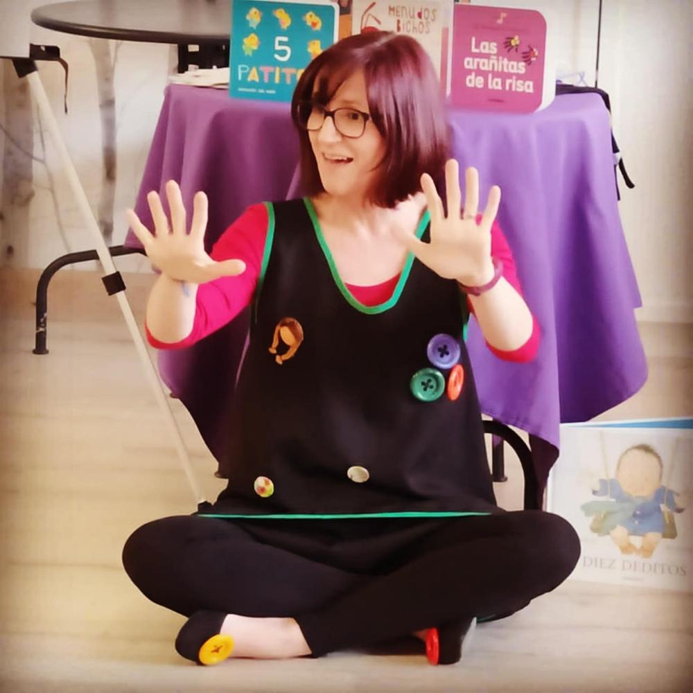 Bebecuentos. Susana Tres Botones