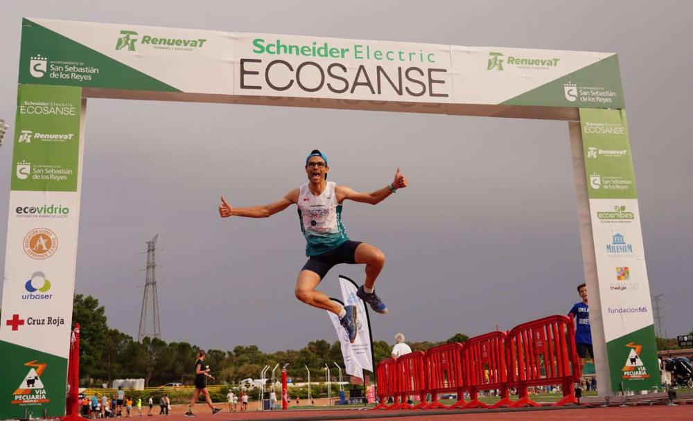 Imagen Éxito en la EcoSanse Schneider Electric, la primera carrera por el medio ambiente de Sanse