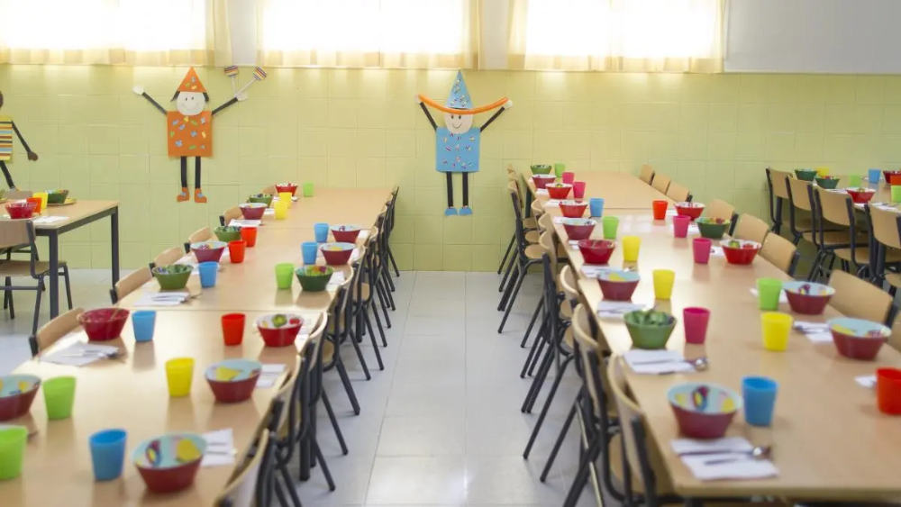 Imagen El Gobierno municipal duplica la cuantía de las ayudas de comedor y material escolar, agilizando los trámites para que puedan repartirse en los primeros meses del curso