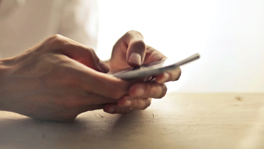 Imagen Una comunidad de WhatsApp y una encuesta para acercar la cultura de la ciudad