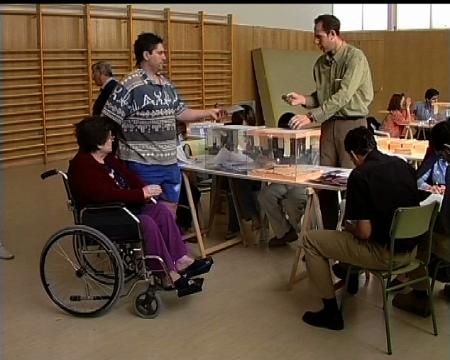 Imagen Elecciones 2011: Accesibilidad a personas con discapacidad temporal o permanente