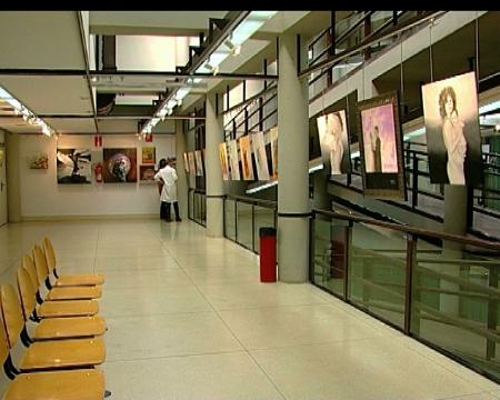 Imagen Pinturas de los alumnos de la Comunidad Rosa Luxemburgo