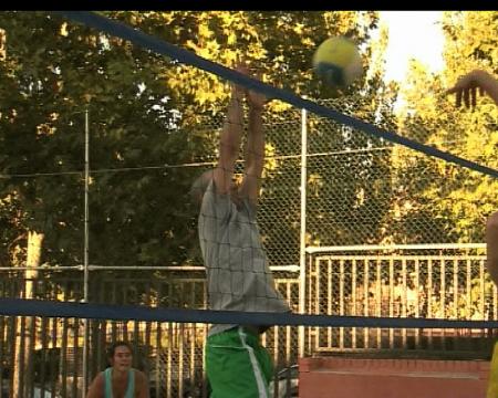 Imagen Practica Voley Playa durante mayo y junio