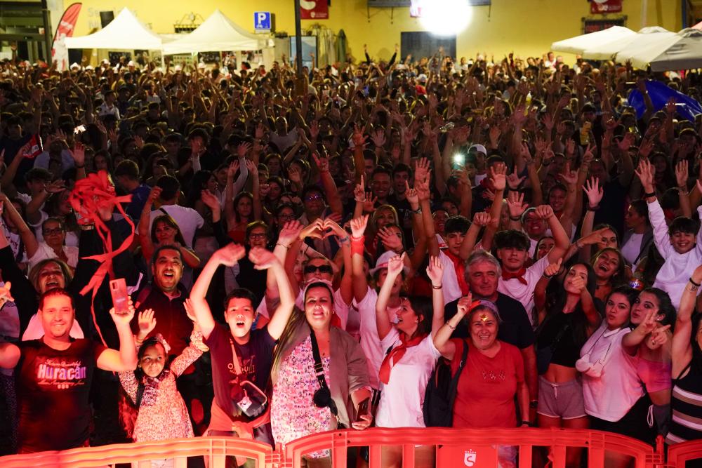 Imagen La plaza de la Constitución acogerá Dj’s y grupos locales por la noche durante las fiestas