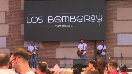 Imagen El flamen-pop de Los Bomberay triunfa en la primera mañana de las fiestas