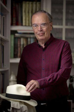 Homenaje al poeta y jurado del Premio Internacional de Poesía 'José Hierro': Antonio Hernández