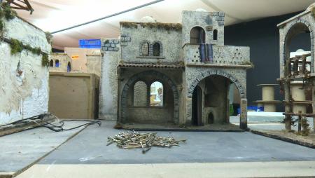 Imagen En construcción el Belén Monumental de San Sebastián de los Reyes, icono...