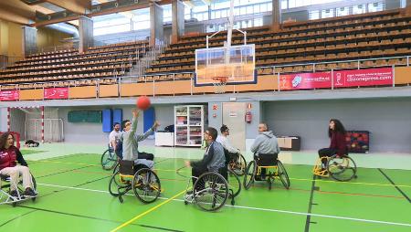 Imagen Deporte adaptado para celebrar el Día Internacional de las Personas con Discapacidad