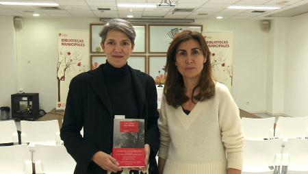Imagen Teresa Cardona y Ofelia Grande presentan el libro ‘A la vista de todos’...
