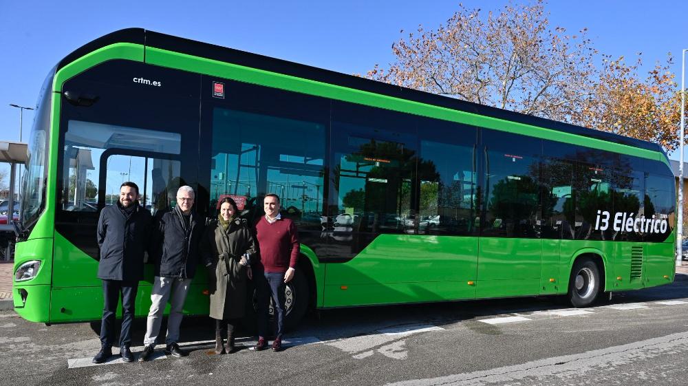 Imagen El Grupo Interbus y el Ayuntamiento ponen en marcha un proyecto piloto pionero en la región para la renovación de la flota de autobuses