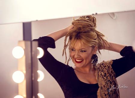 Cátedra de flamenco Félix Grande. Mestr@s de Naike Ponce