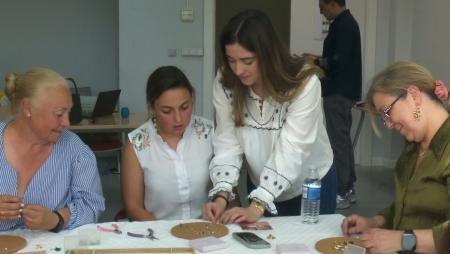 Imagen Éxito de los artesanos, que triunfan en la I Feria Virtual de Artesanía con talleres y productos online