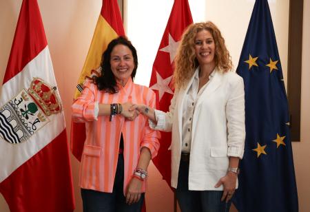 Imagen El Ayuntamiento y la Fundación Cibervoluntarios impulsan nuevos cursos para mayores de 60 años en materia de nuevas tecnologías