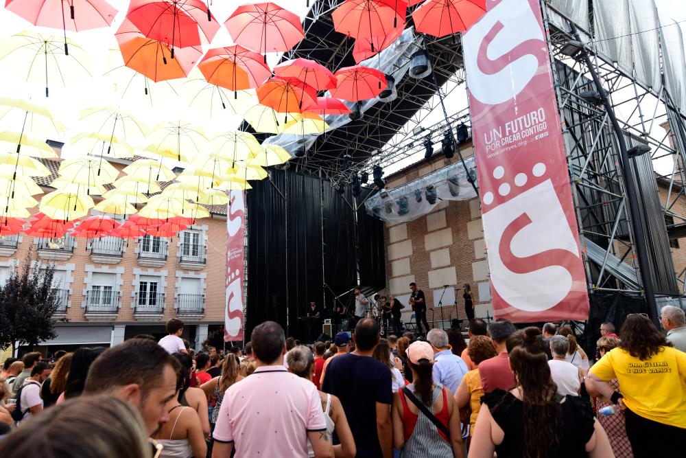Imagen El talento de los artistas locales como Rubén Madrid, Andrea Villalba, DJ Danfer, o los Bomberay y diversas orquestas, completan el elenco musical de las próximas Fiestas en Honor al Santísimo Cristo de los Remedios 2026
