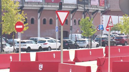 Imagen Así cambia el aparcamiento situado entre la calle Real y la avenida Reyes Católicos tras su remodelación
