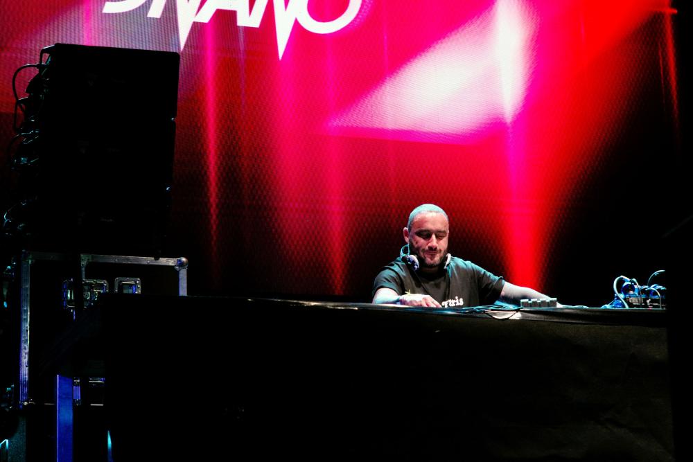 Imagen DJ Nano actuará este año en el campo de fútbol de la calle Teide durante las Fiestas 